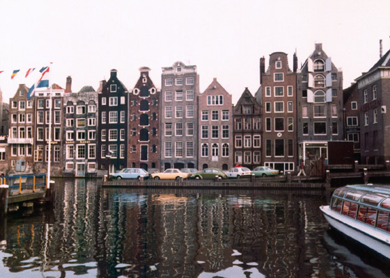 The photograph of Amsterdam@ʂɃr˂ĉfĂ܂B